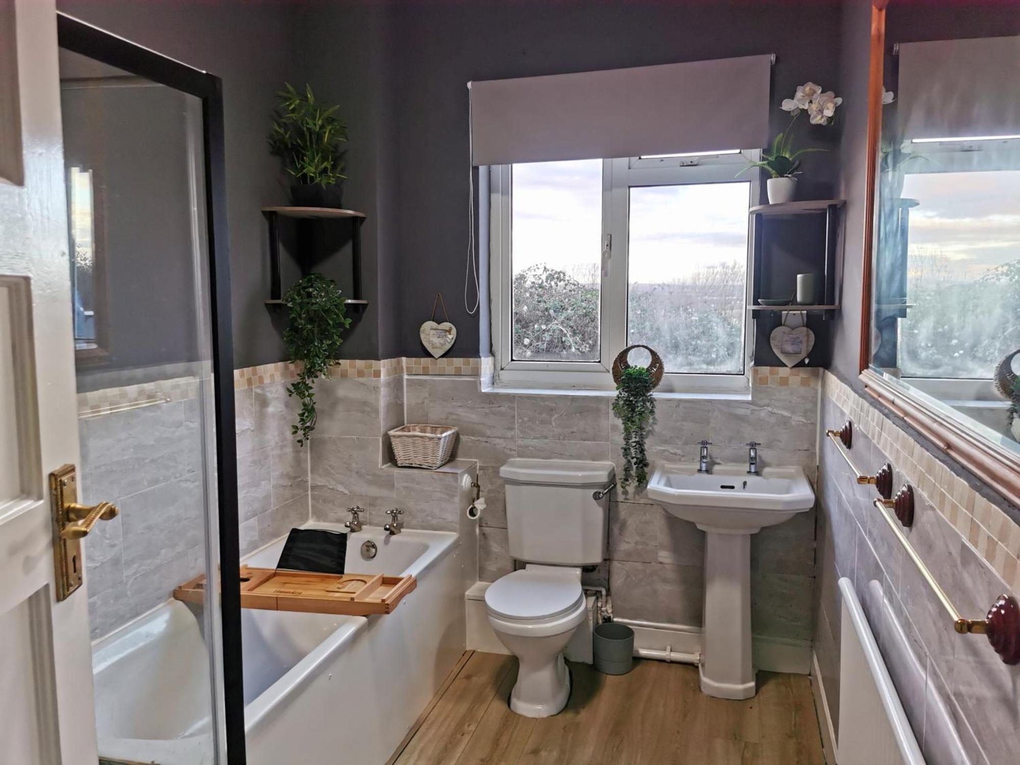 4 Bedroom Country Home Bristol Bagian luar foto