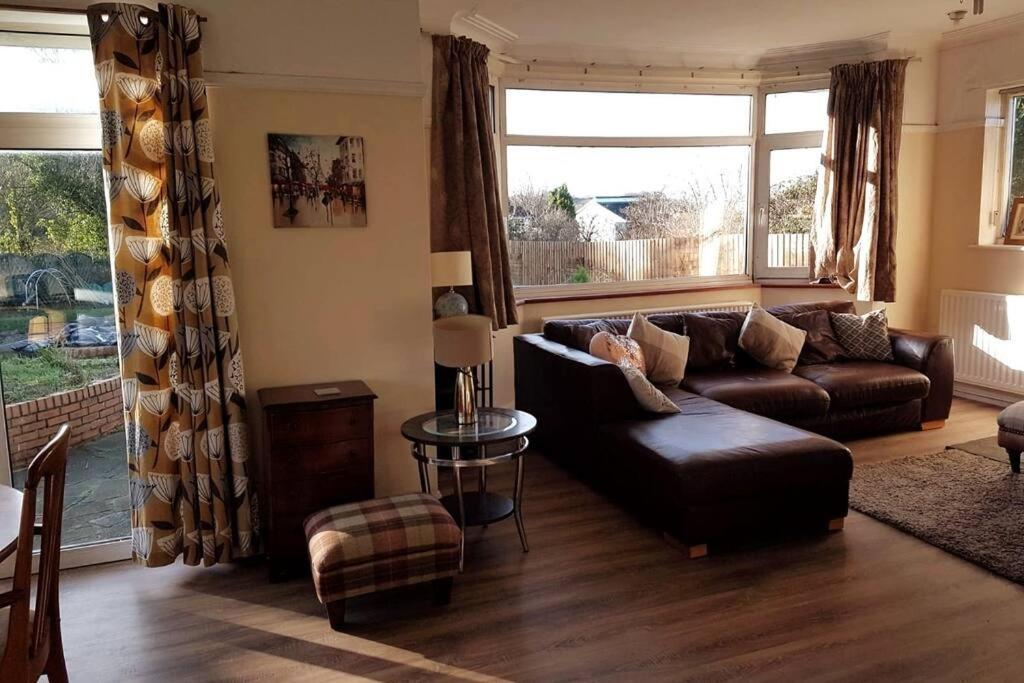 4 Bedroom Country Home Bristol Bagian luar foto